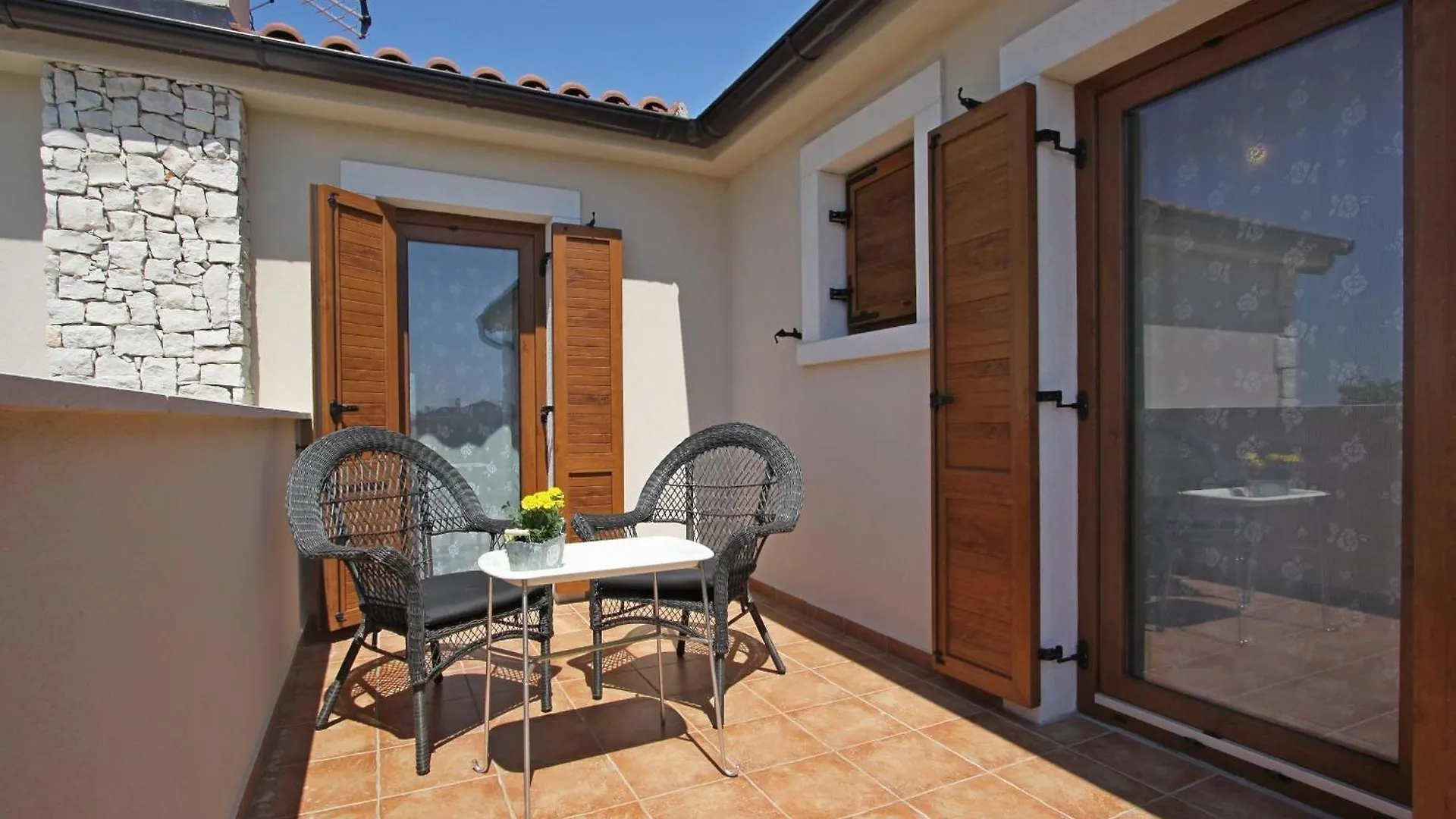 Charmante Villa Histra Mit Pool Und Grossem Garten Cabrunici Croazia